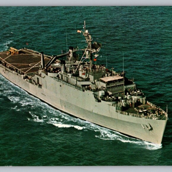 Postcard  Unposted Warships [LP LS] Lot of 8 Historic Collection #1172 - Picture 1 of 16